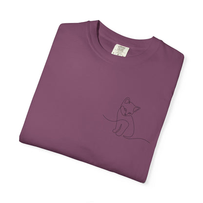 Minimal Line Art Cat T-Shirt — Small Chest Sketch Tee