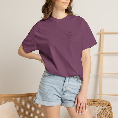 Minimal Line Art Cat T-Shirt — Small Chest Sketch Tee